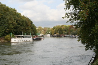 La Seine et ses péniches