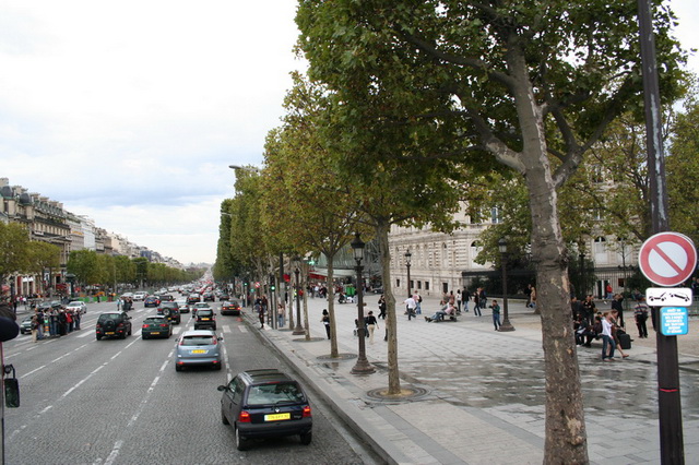 Les Champs Elyses